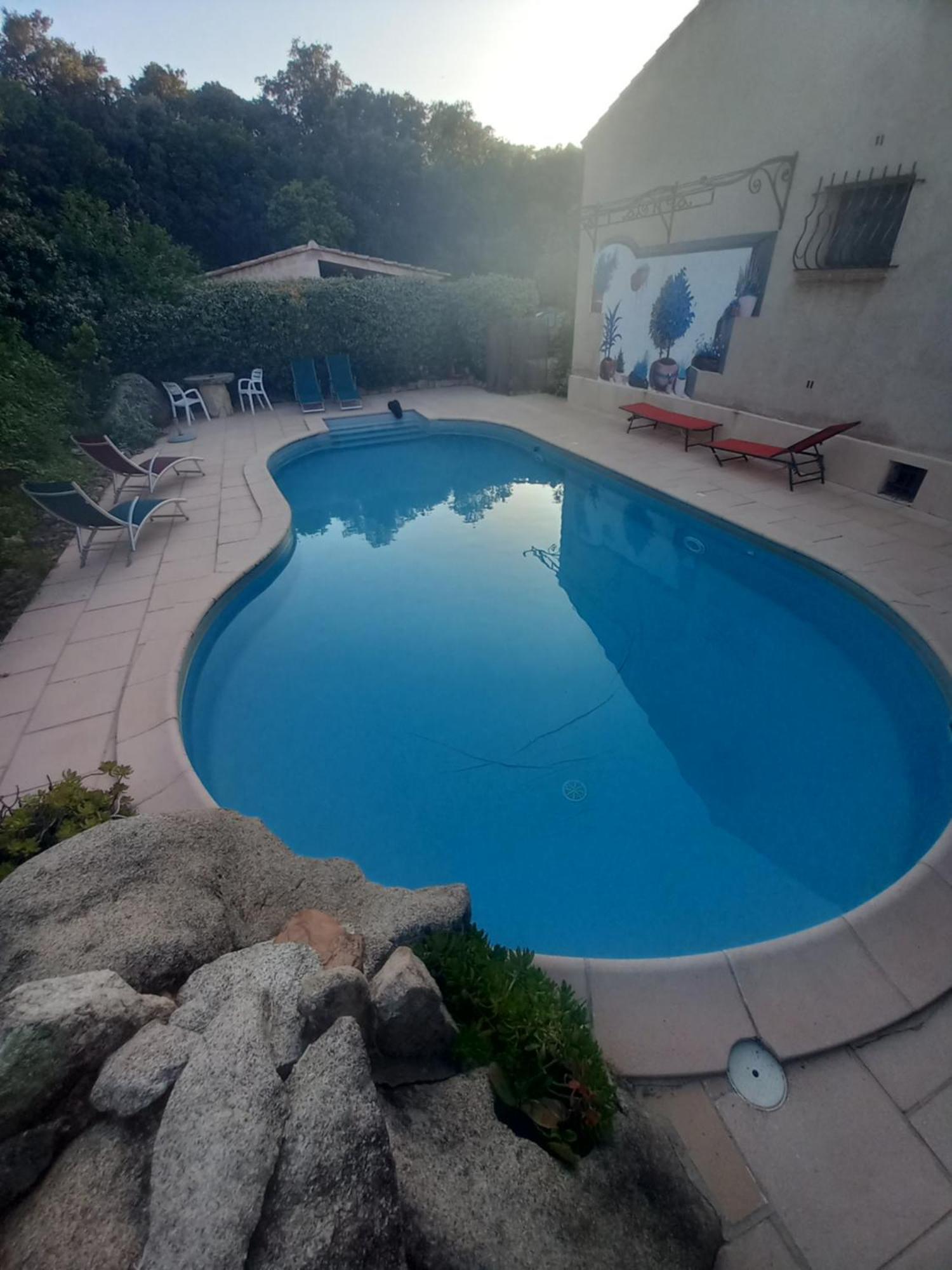Appartement Climatise 35 M2 Pour 1 Couple - Piscine Partagee - Porto-Vecchio  Dış mekan fotoğraf